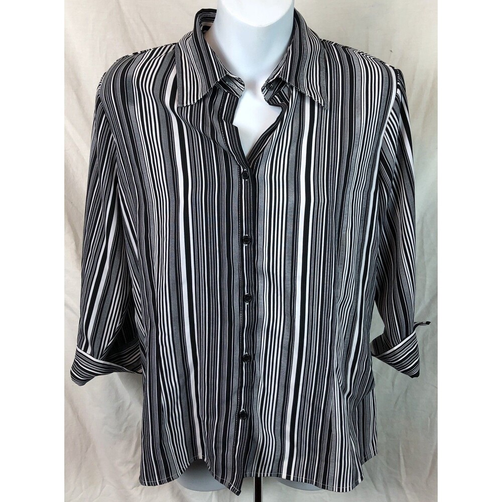 Croft & Barrow Top M Blk/wht Stripe Button Front Cuff 3/4 Sleeves Collar career